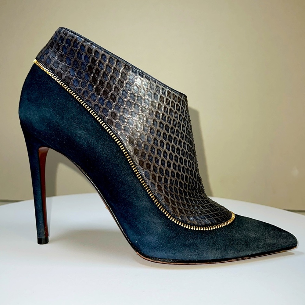Louis Vuitton Blue and Black Ankle Boots